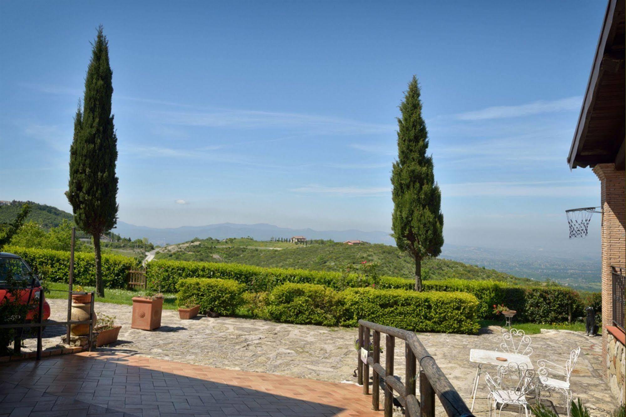 Aparthotel Il Casale Delle Ginestre à Castel San Pietro Romano Extérieur photo